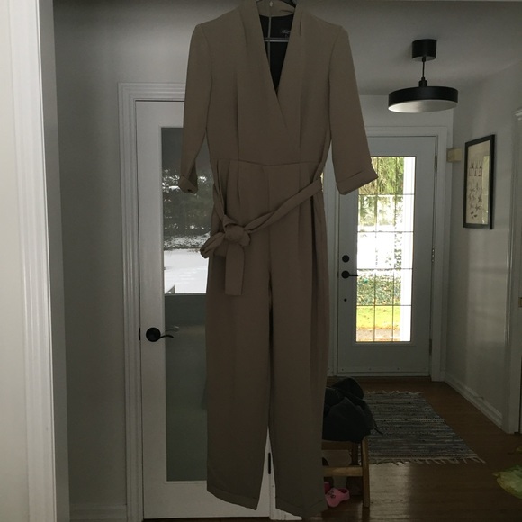 Le Chateau jumpsuit  🌸 3 for $25 - Picture 1 of 6